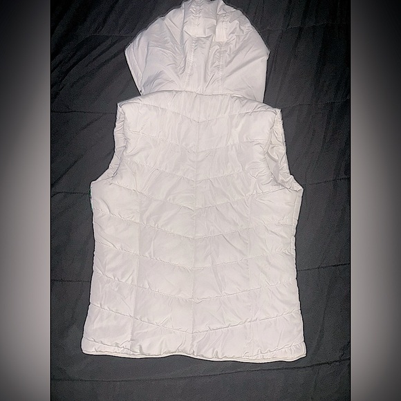 Aeropostal White Hooded Winter/Spring Vest - Picture 4 of 6